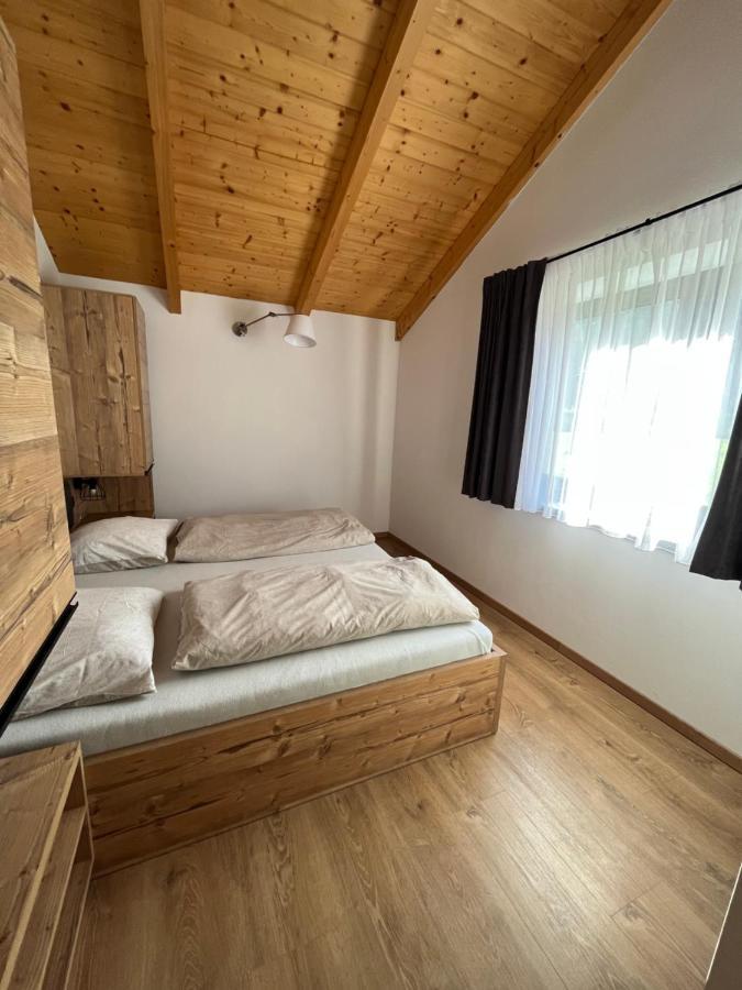 Chata Linda Mýto pod Ďumbierom Bagian luar foto